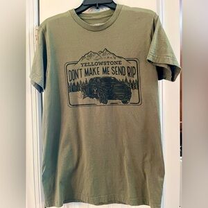 Yellowstone Graphic unisex T-Shirt - Green new without tags